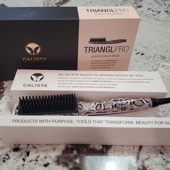 Calista Other - Calista Triangl Pro Heated Detailer Brush